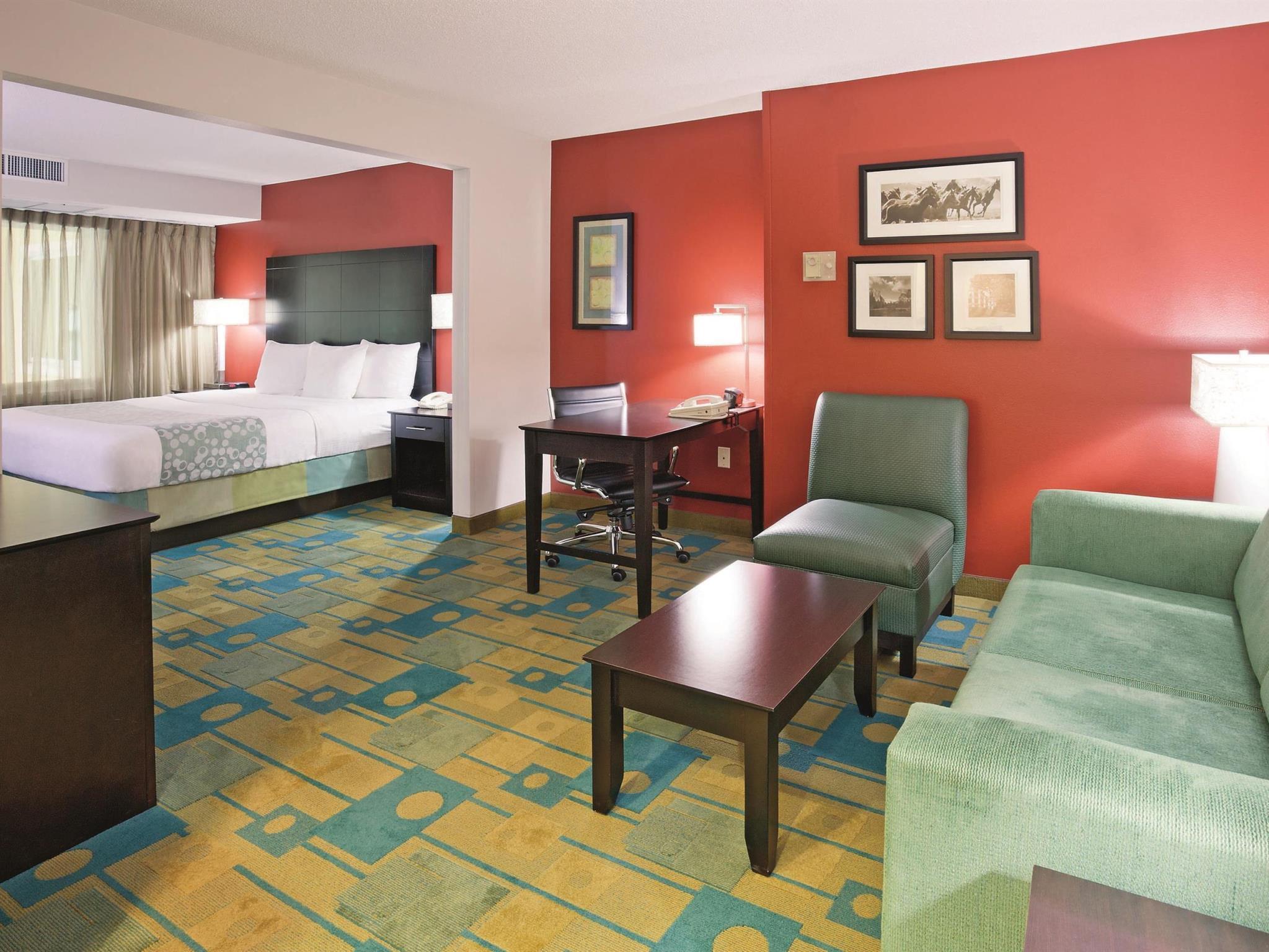 La Quinta By Wyndham Milwaukee Bayshore Area Glendale Екстериор снимка