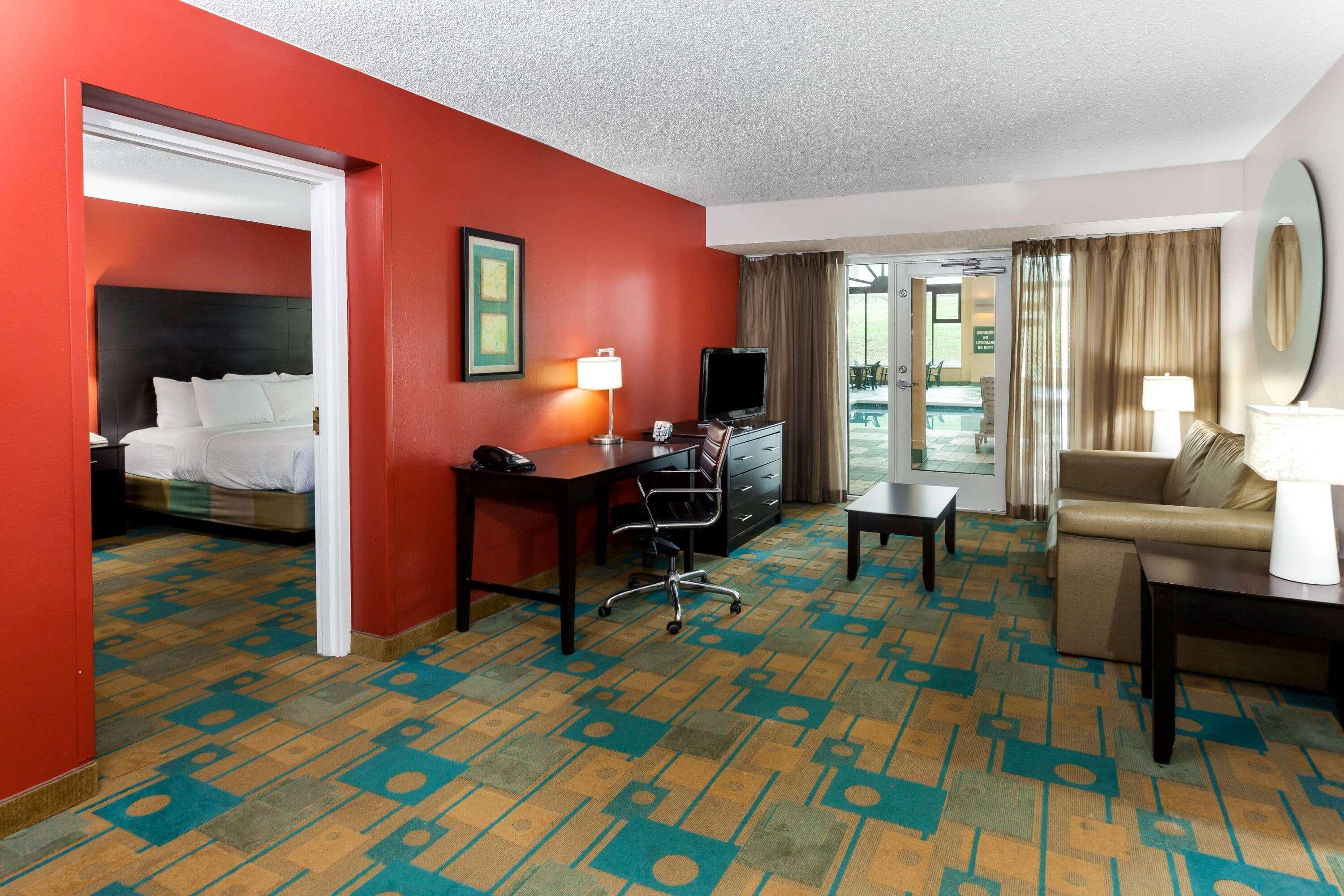 La Quinta By Wyndham Milwaukee Bayshore Area Glendale Екстериор снимка