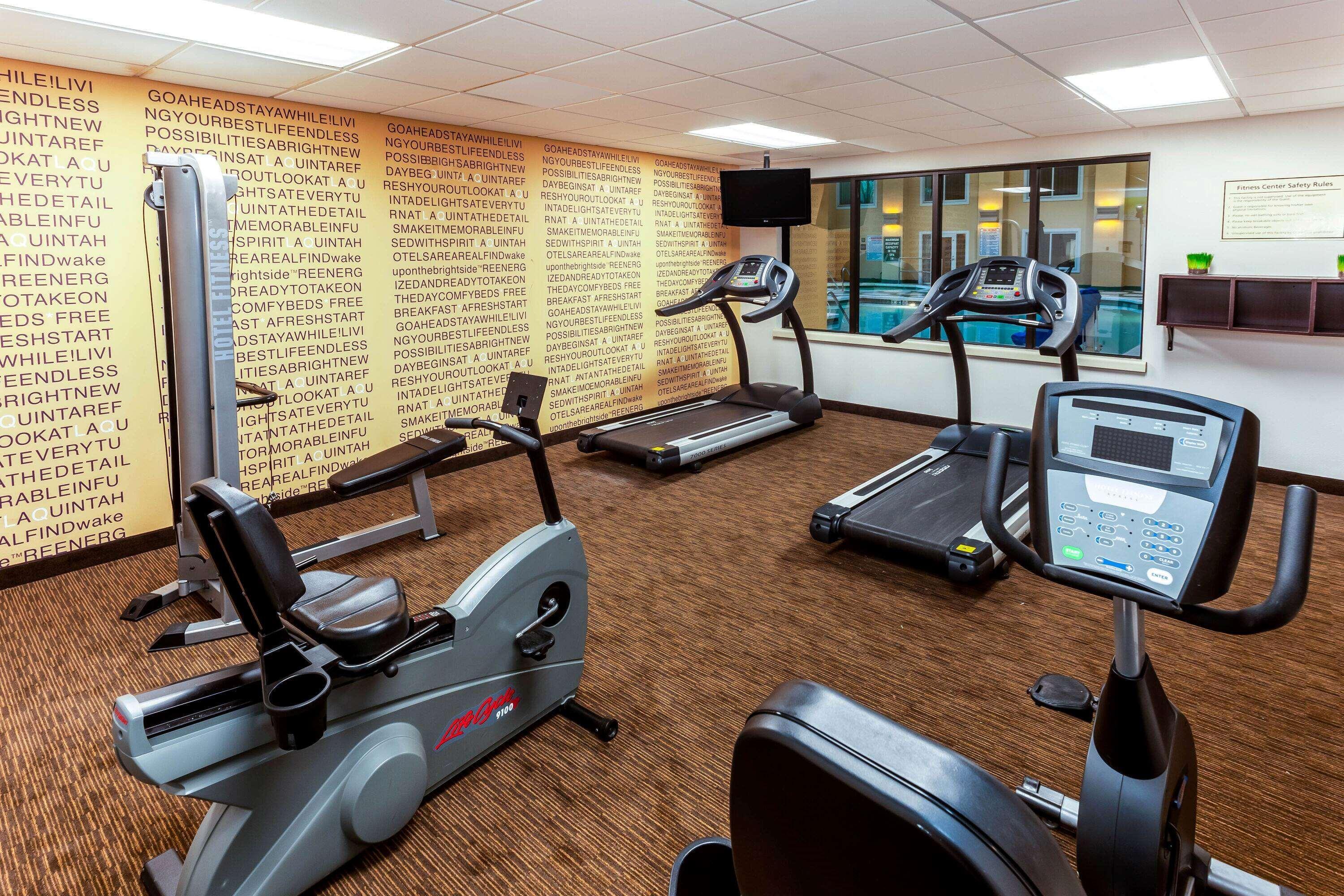 La Quinta By Wyndham Milwaukee Bayshore Area Glendale Екстериор снимка