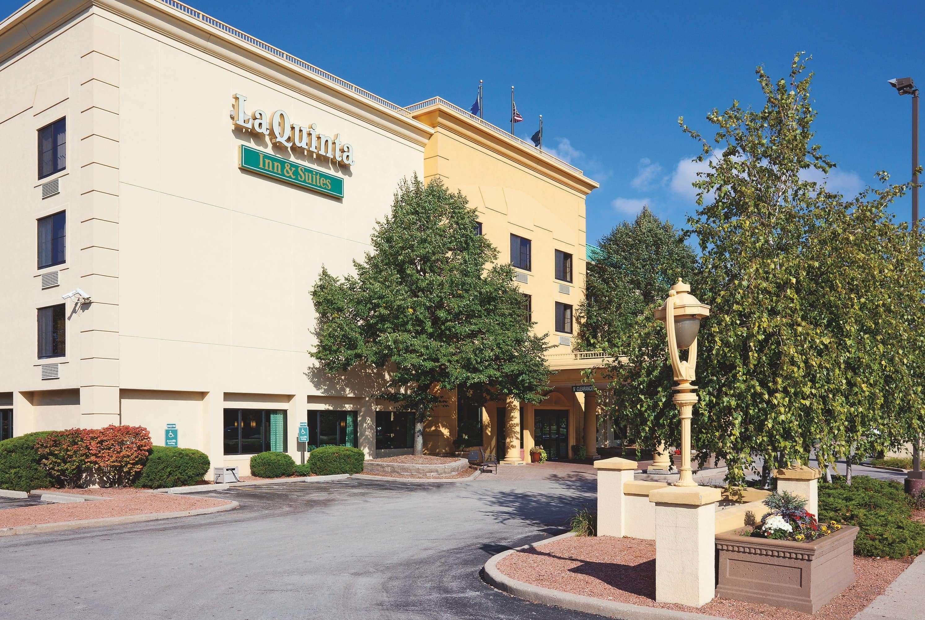 La Quinta By Wyndham Milwaukee Bayshore Area Glendale Екстериор снимка