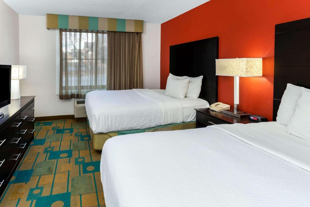 La Quinta By Wyndham Milwaukee Bayshore Area Glendale Екстериор снимка
